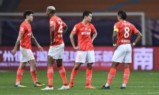 九游娱乐官方-广州恒大战胜对手，实现三连胜，稳定领先优势的简单介绍