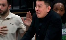 九游游戏官网-黑龙江男篮场上情绪低落，教练组全力支持
